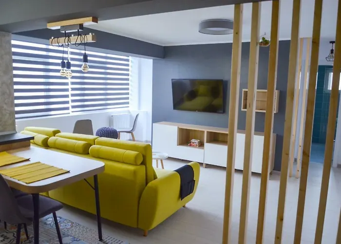 No 08 - Amarilia * Konstanca